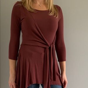 Rose and Remington Entro Top